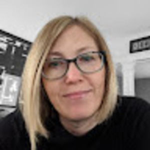 Meet your Posher, Deborah